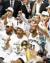 必发-马努谈GDP最后一冠：那年我们格外珍惜每次进攻 深知天赋不及热火